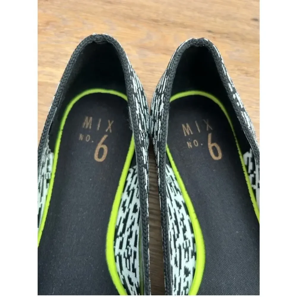 Mix No. 6 Black and White Geometric Knit  Patterned Ballet Flats Sz 9.5 Preppy